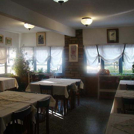 Junín de los Andes Hosteria Chimehuin מראה חיצוני תמונה