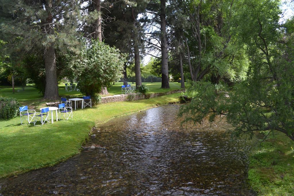 Junín de los Andes Hosteria Chimehuin מראה חיצוני תמונה