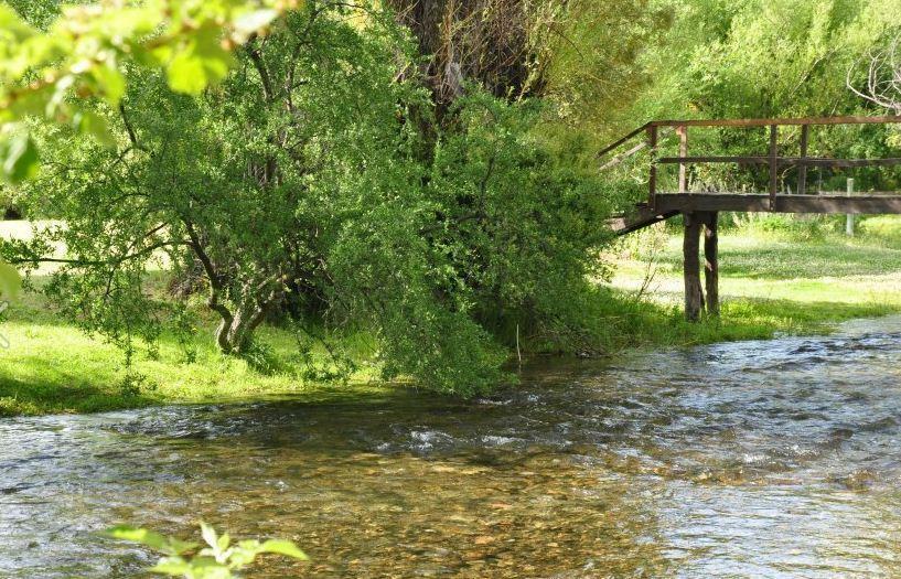 Junín de los Andes Hosteria Chimehuin מראה חיצוני תמונה